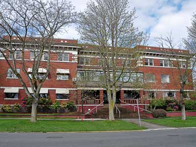 1002 Vancouver