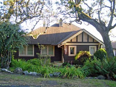1231 Montrose