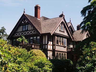 1041 St Charles